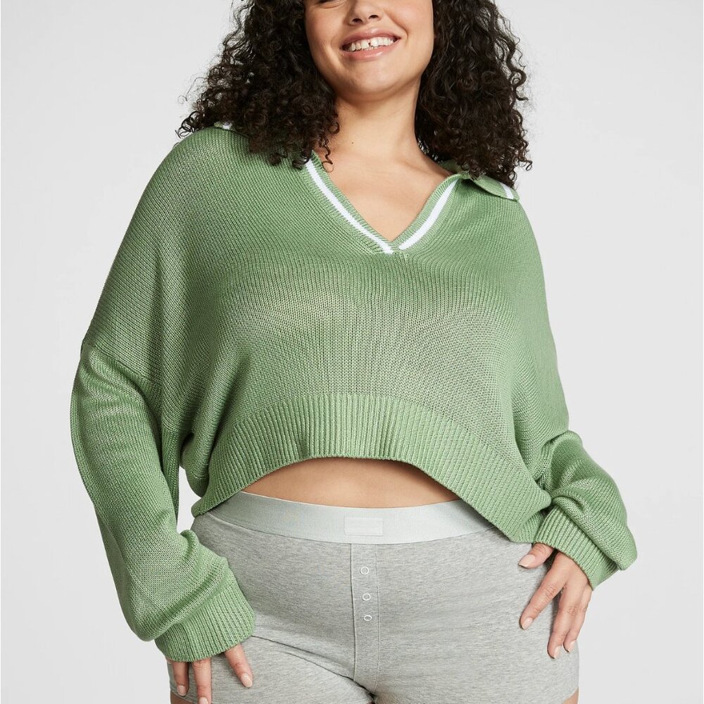 NEW Sage Green Cambridge Cropped Knit Polo Sweater (Medium)